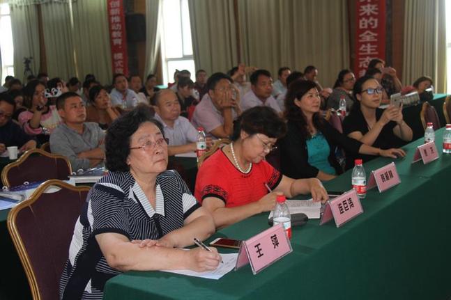 素质教育工程对接高峰论坛在河南鄢陵召开