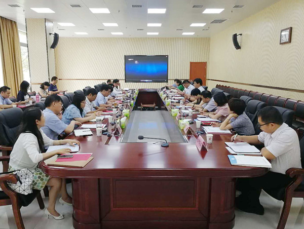郑州经开区支持全区教育事业捐助活动座谈会召开
