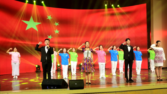 河南师范大学举办第三届“疆心比心·情系师大”民族团结特色活动颁奖典礼